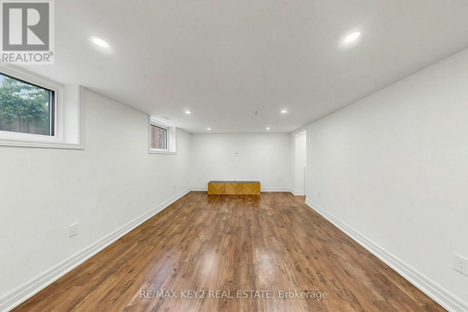 BSMT-707 Walnut Street W, Whitby, ON, L1N 2W9 - 8