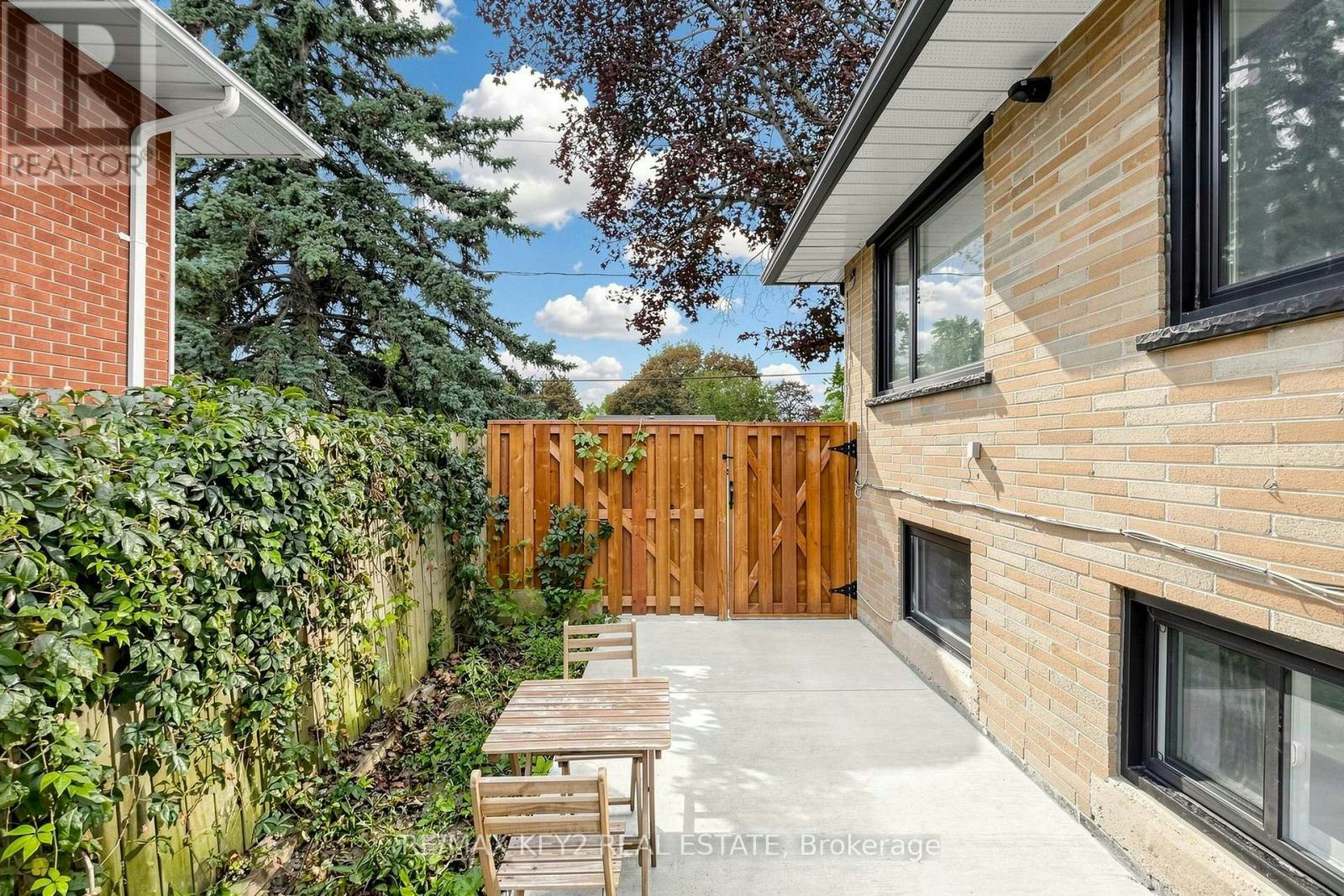 BSMT-707 Walnut Street W, Whitby, ON, L1N 2W9 - 18