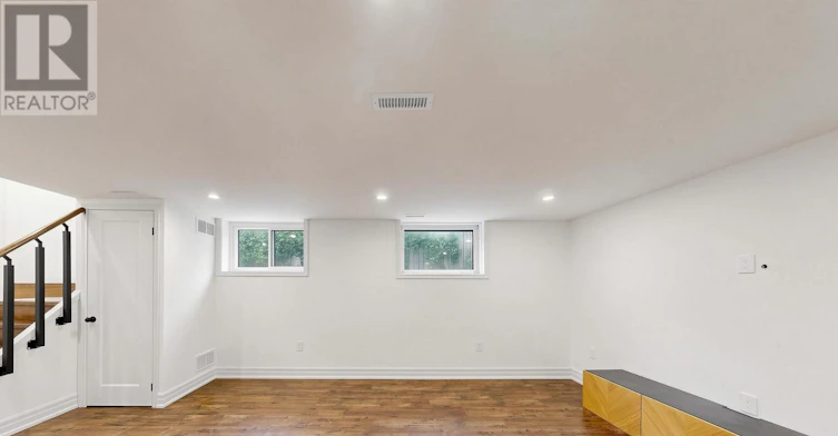 BSMT-707 Walnut Street W, Whitby, ON, L1N 2W9 - 4