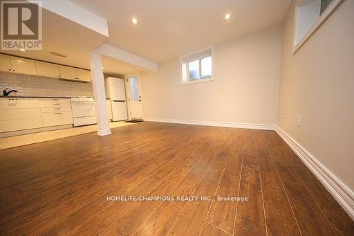 1444 Dundas Street E, Toronto, ON, M4M 1S8