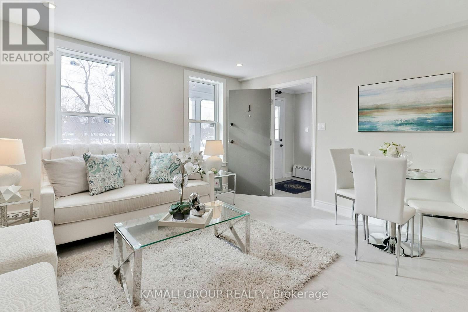 1-81 Mcmillan Drive, Oshawa, ON, L1G 3Z7 - 4