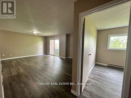 12-7 Lowndes Avenue, Georgina, ON, L4P 4C5 - 9