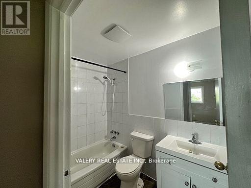 12-7 Lowndes Avenue, Georgina, ON, L4P 4C5 - 7