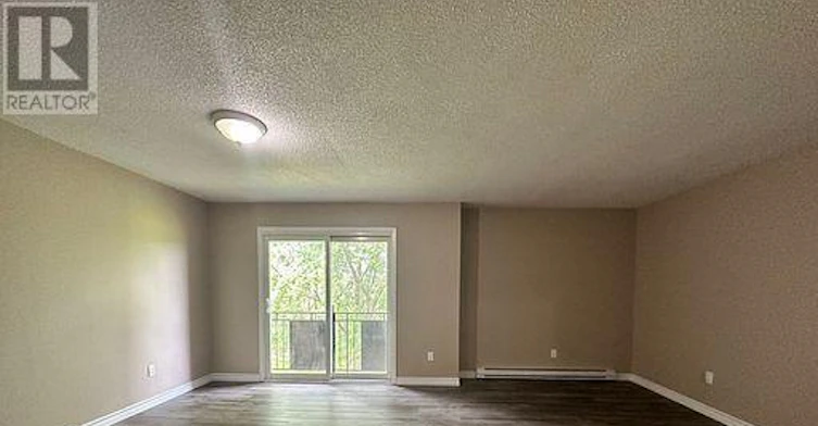 12-7 Lowndes Avenue, Georgina, ON, L4P 4C5 - 10