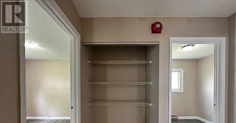 12-7 Lowndes Avenue, Georgina, ON, L4P 4C5 - 8