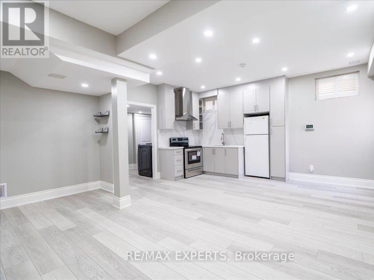 22 Travers Gate, Springwater, ON, L9X 0S8 - 34