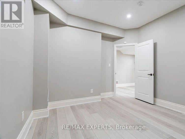 22 Travers Gate, Springwater, ON, L9X 0S8 - 38