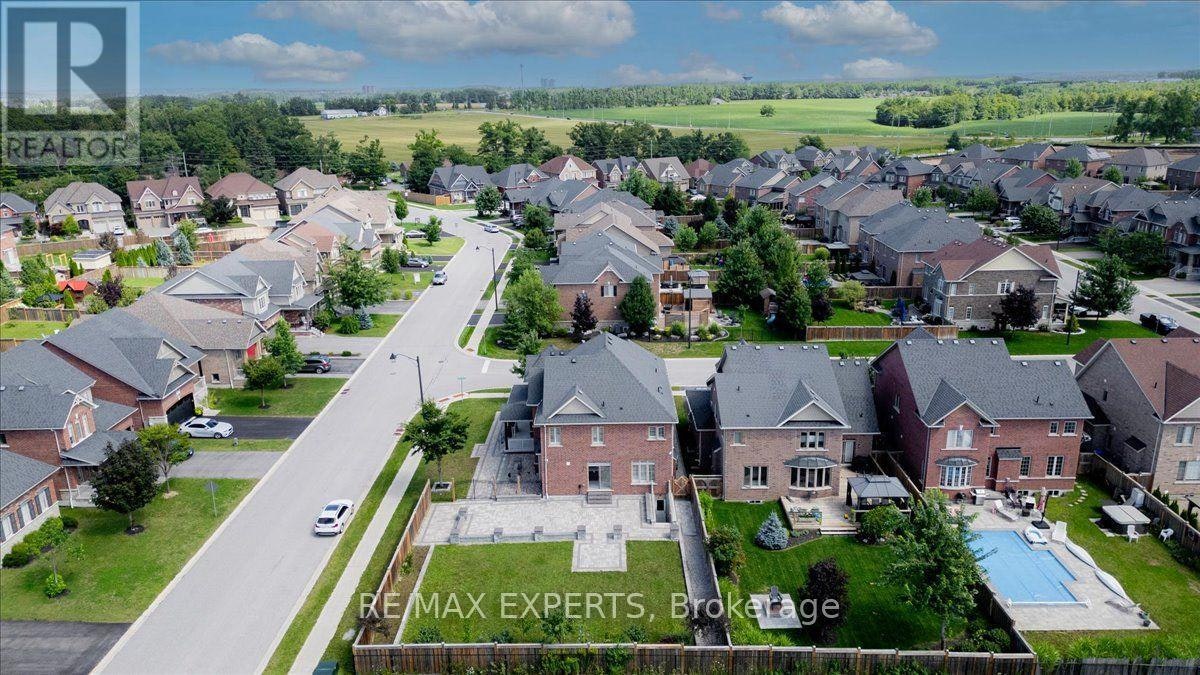 22 Travers Gate, Springwater, ON, L9X 0S8 - 45