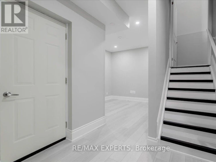 22 Travers Gate, Springwater, ON, L9X 0S8 - 29