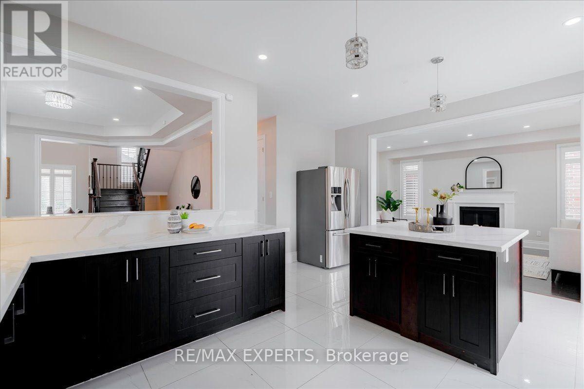 22 Travers Gate, Springwater, ON, L9X 0S8 - 14