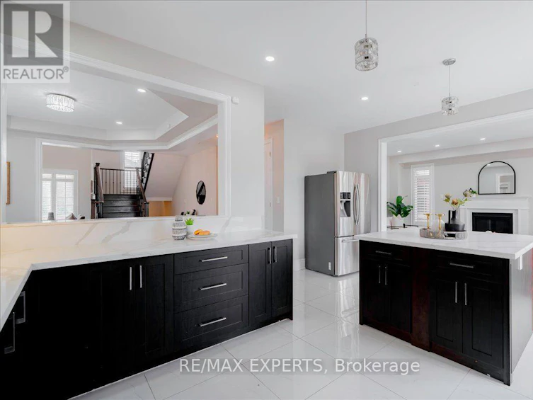 22 Travers Gate, Springwater, ON, L9X 0S8 - 14