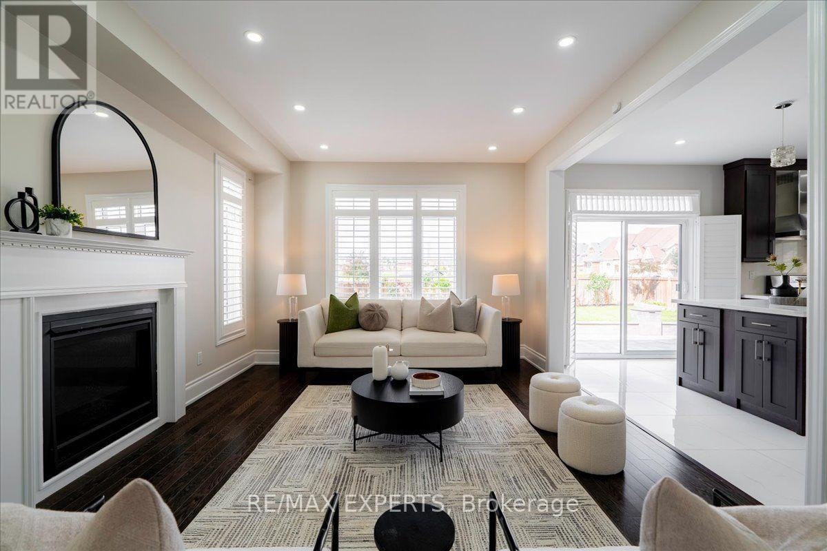 22 Travers Gate, Springwater, ON, L9X 0S8 - 9