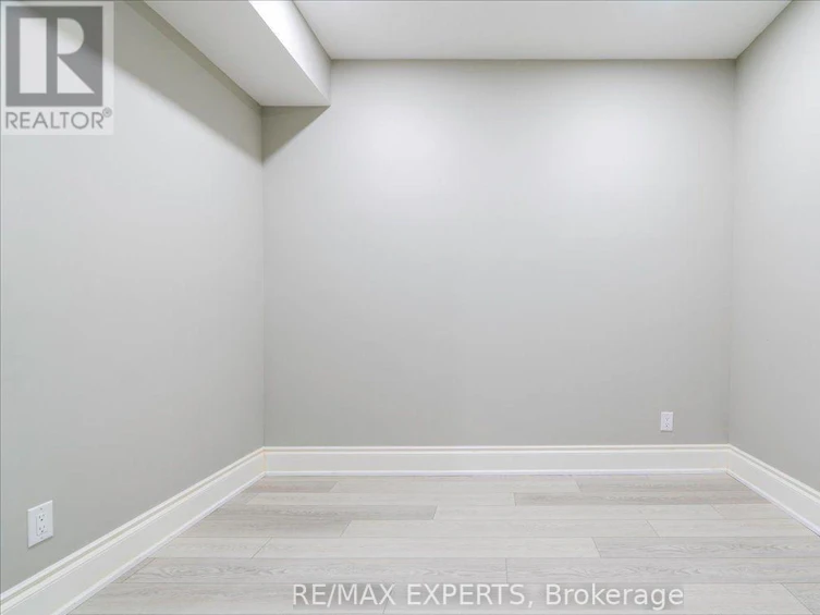 22 Travers Gate, Springwater, ON, L9X 0S8 - 31