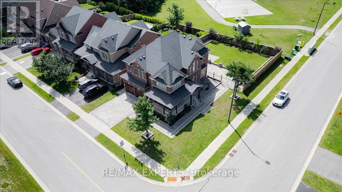 22 Travers Gate, Springwater, ON, L9X 0S8 - 50