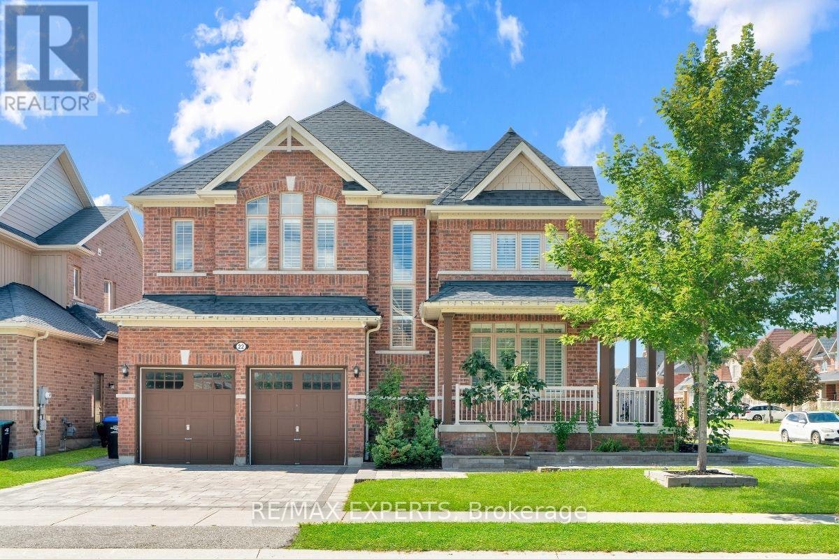 22 Travers Gate, Springwater, ON, L9X 0S8
