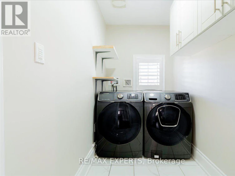 22 Travers Gate, Springwater, ON, L9X 0S8 - 30