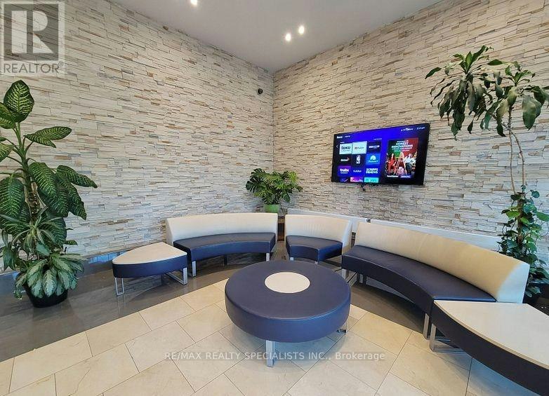 2401-3939 Duke Of York Boulevard W, Mississauga, ON, L5B 4N2 - 10