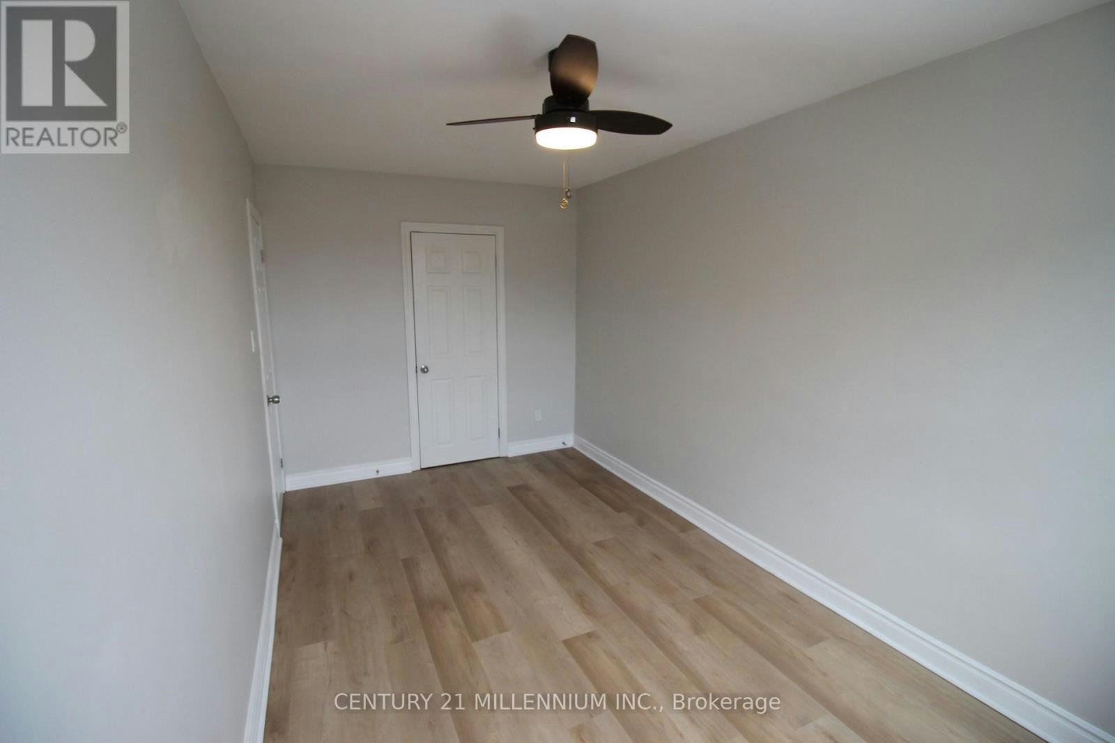 UPPER-2991 Islington Avenue, Toronto, ON, M9L 2K9 - 21