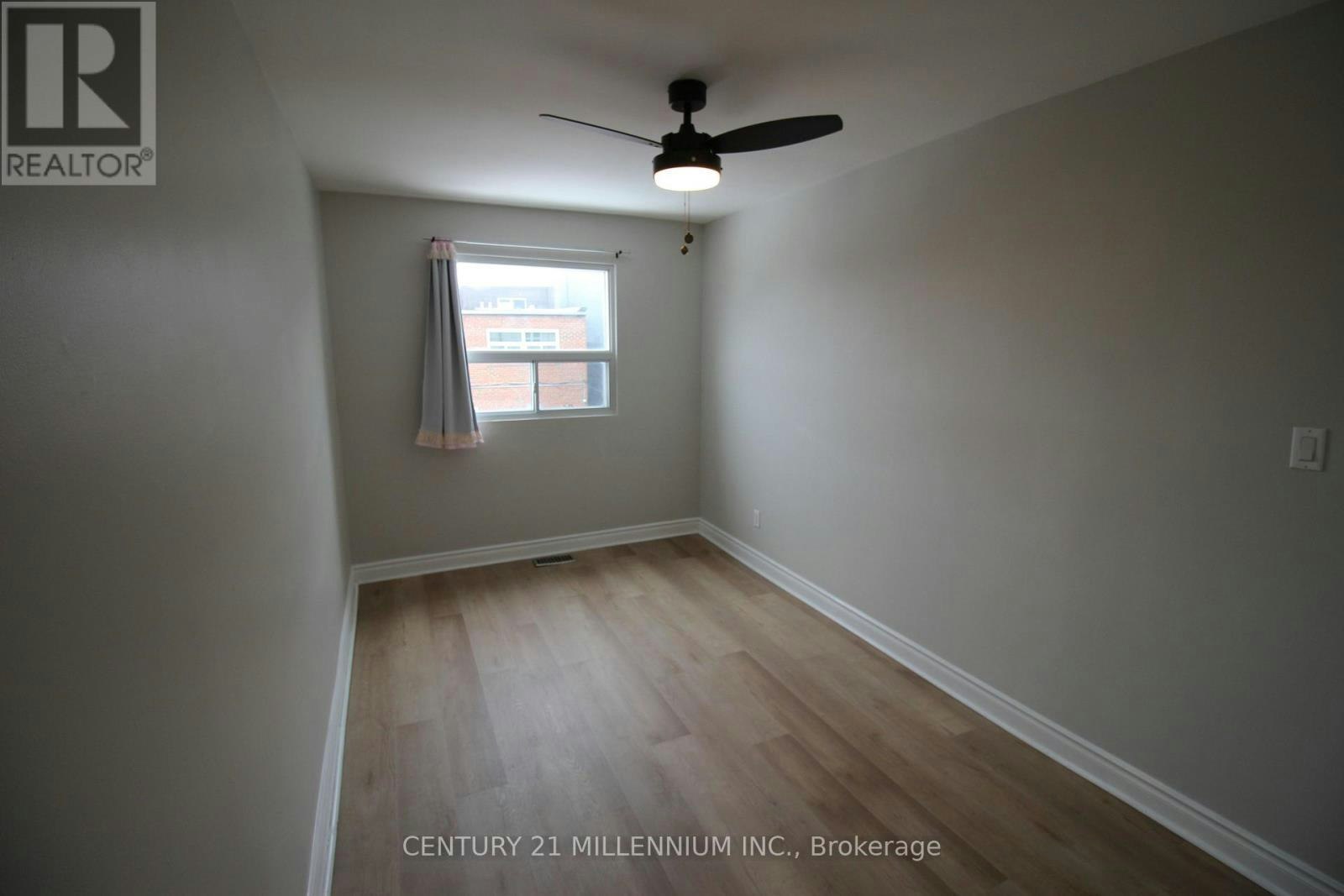 UPPER-2991 Islington Avenue, Toronto, ON, M9L 2K9 - 20
