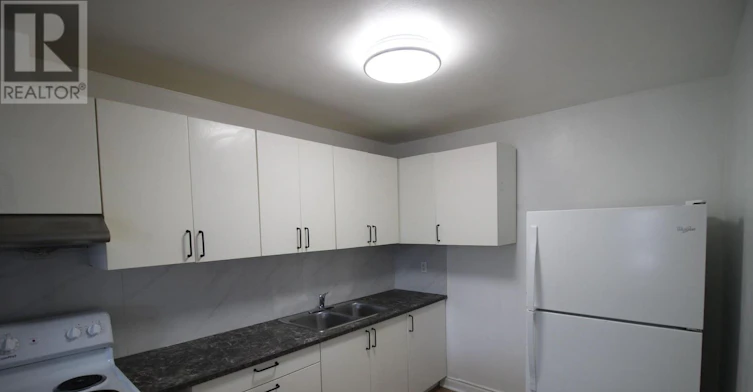 UPPER-2991 Islington Avenue, Toronto, ON, M9L 2K9 - 15