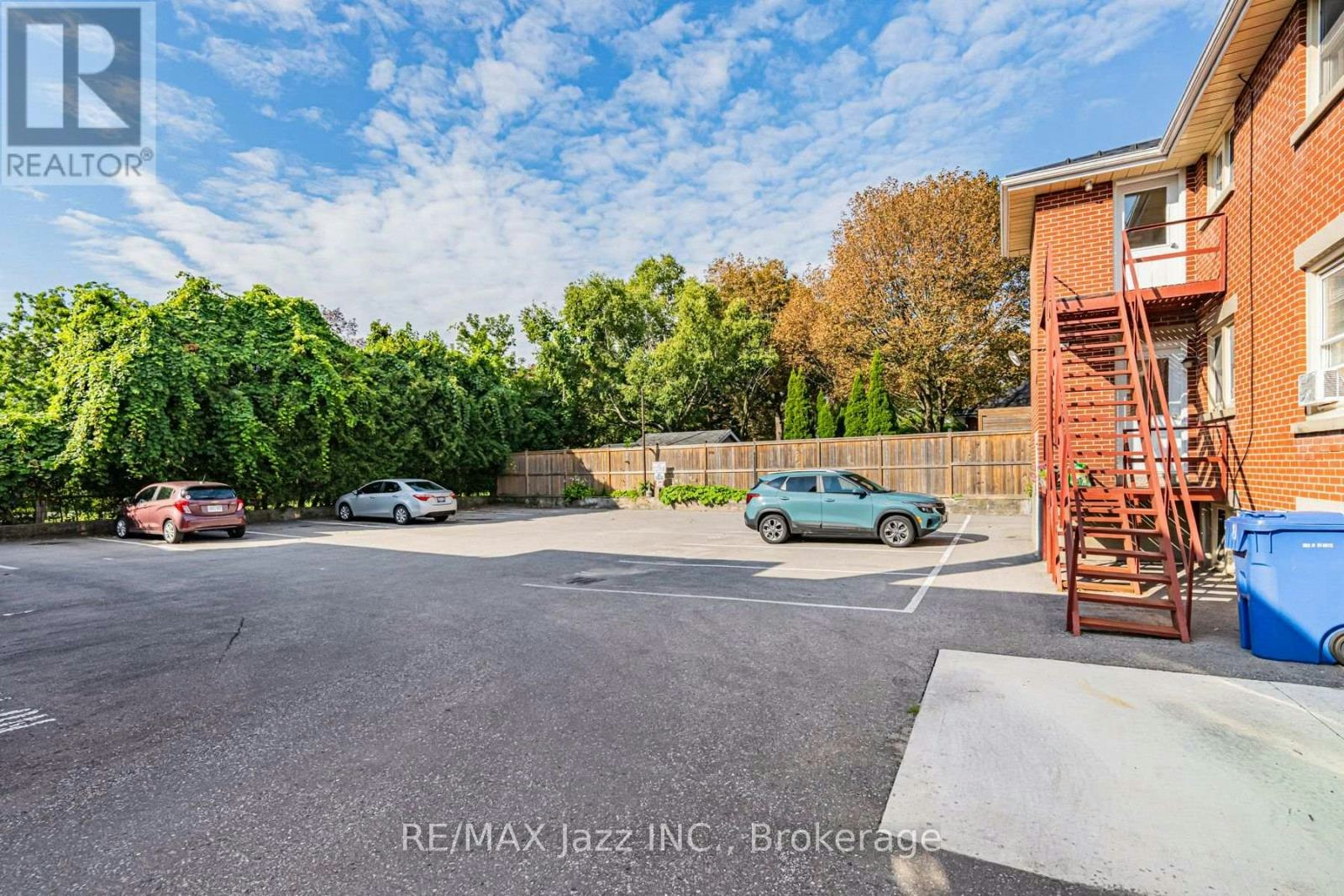 1-65 Aberdeen Street, Oshawa, ON, L1G 2E6 - 33