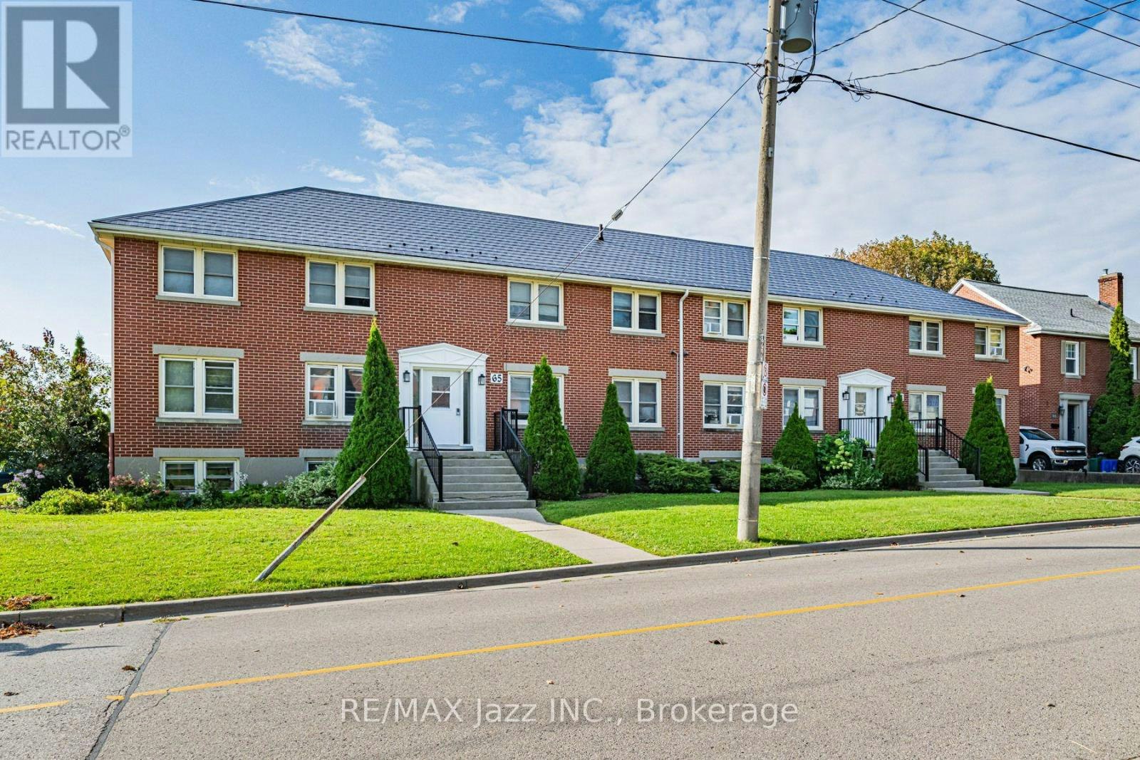 1-65 Aberdeen Street, Oshawa, ON, L1G 2E6 - 2