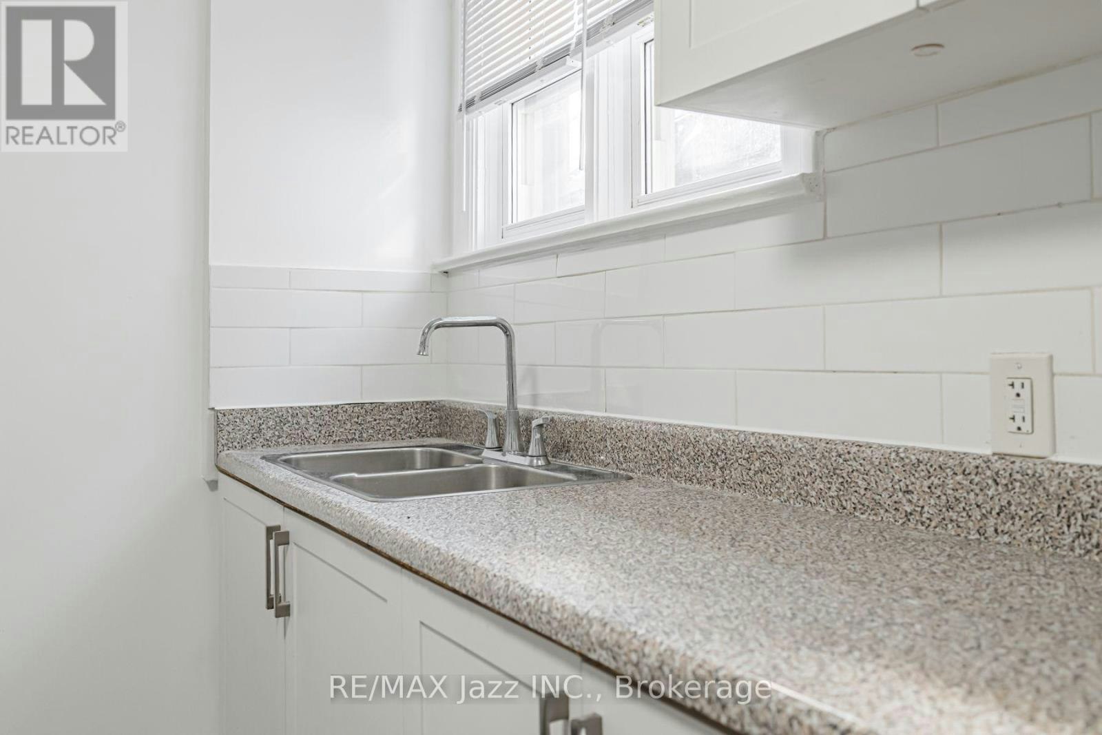 1-65 Aberdeen Street, Oshawa, ON, L1G 2E6 - 19