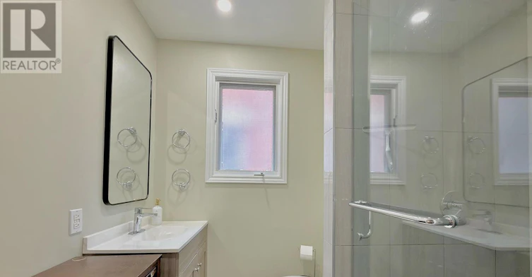 UPPER-538 Quebec Street, London, ON, N5W 3Z1 - 11
