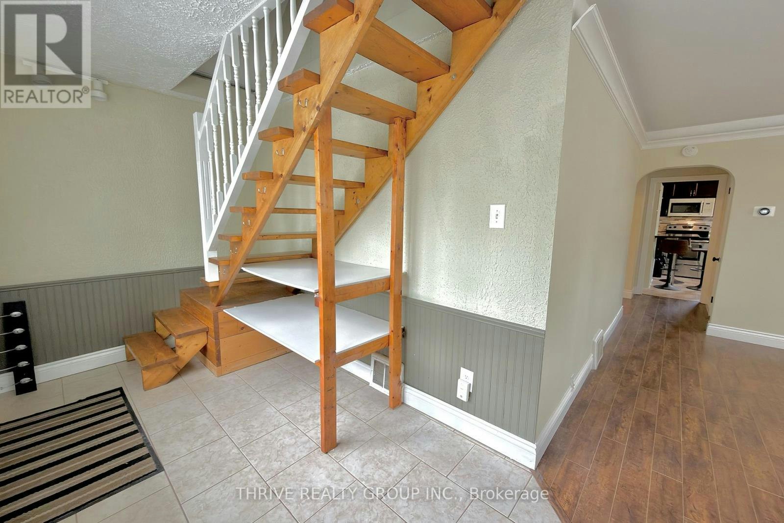 UPPER-538 Quebec Street, London, ON, N5W 3Z1 - 14