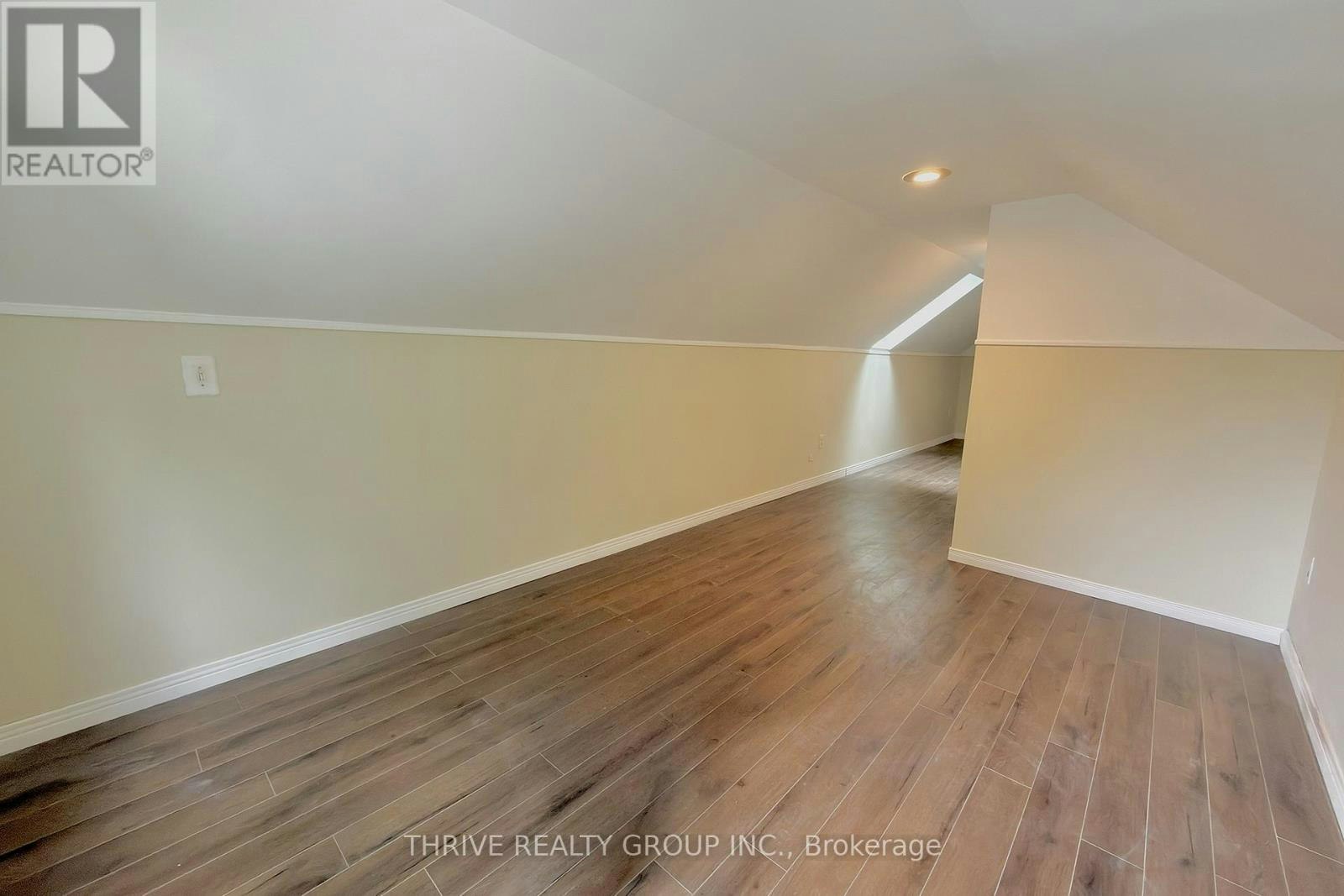 UPPER-538 Quebec Street, London, ON, N5W 3Z1 - 18