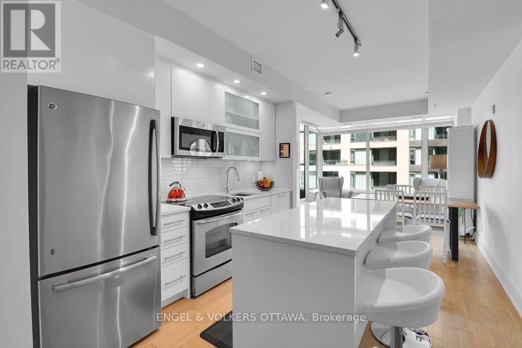 211-98 Richmond Road, Ottawa, ON, K1Z 6V9 - 6