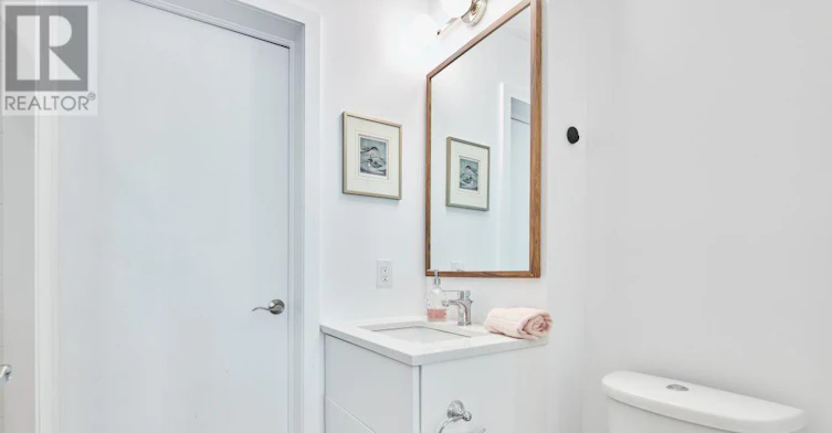 211-98 Richmond Road, Ottawa, ON, K1Z 6V9 - 17