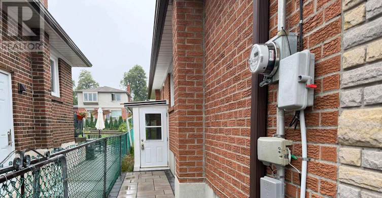 LOWER-63 Ernest Avenue, Toronto, ON, M2J 3T4 - 6