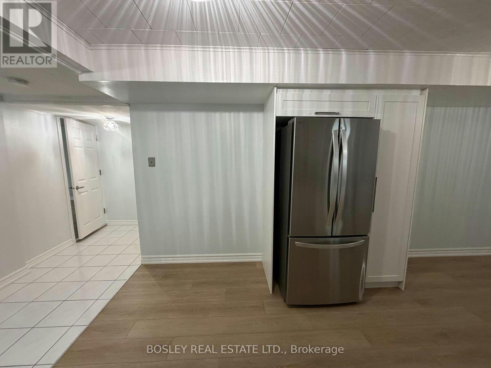 LOWER-63 Ernest Avenue, Toronto, ON, M2J 3T4 - 22