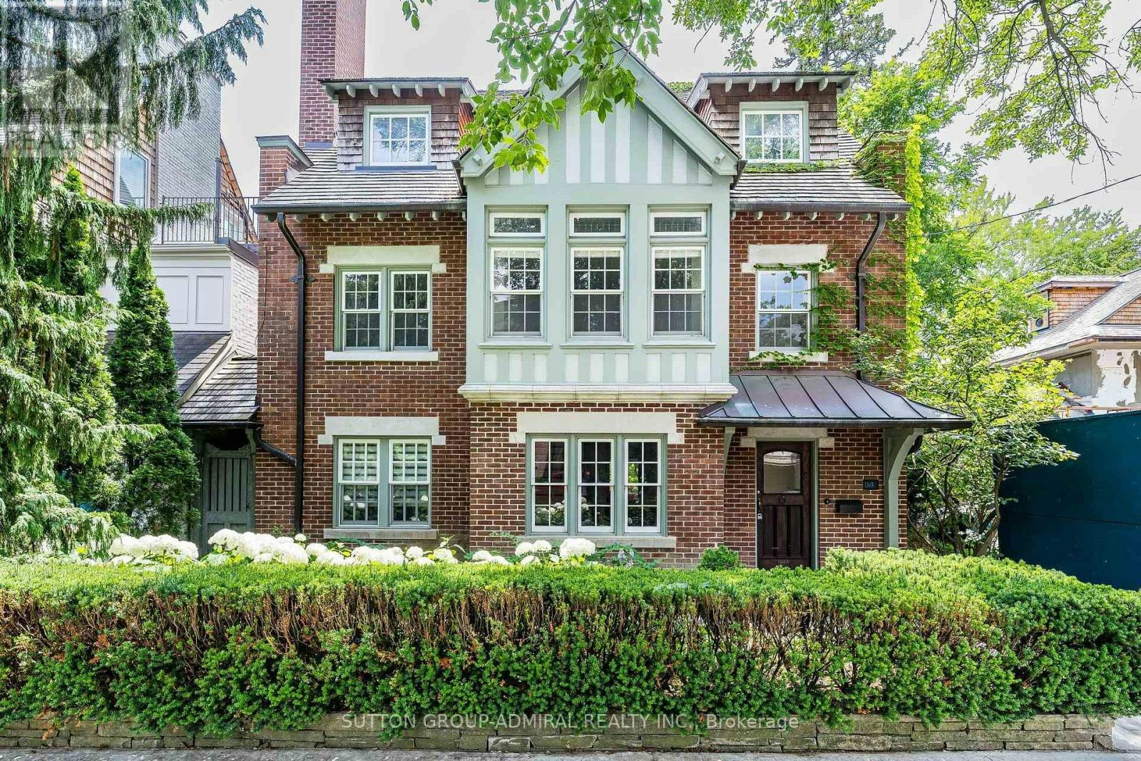 63 Highland Avenue, Toronto, ON, M4W 2A2