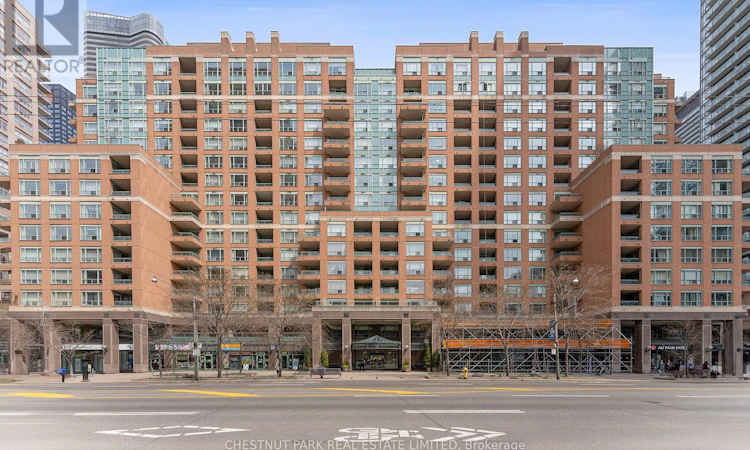 1610-889 Bay Street