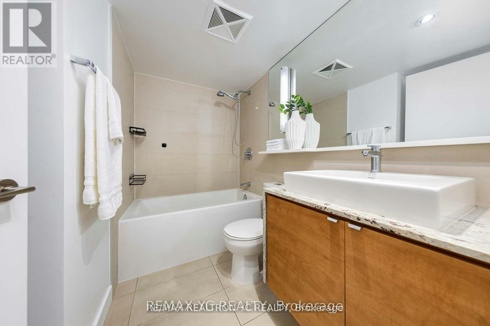 710-121 Mcmahon Drive, Toronto, ON, M2K 0C1 - 20
