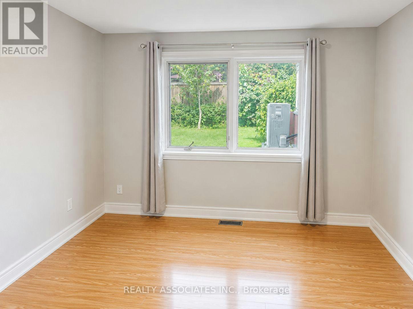 LOWER-60 Beacham Crescent, Toronto, ON, M1T 1N1 - 3