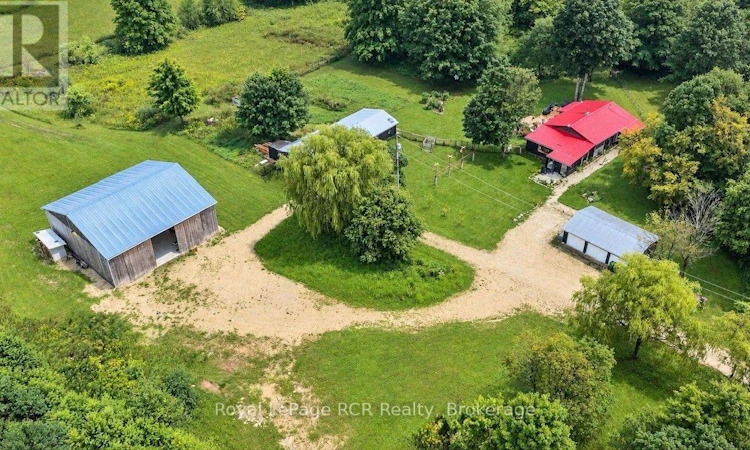 585216 10a Sideroad