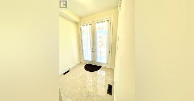 38 Hercules Club Drive, Richmond Hill, ON, L4E 1K7 - 2