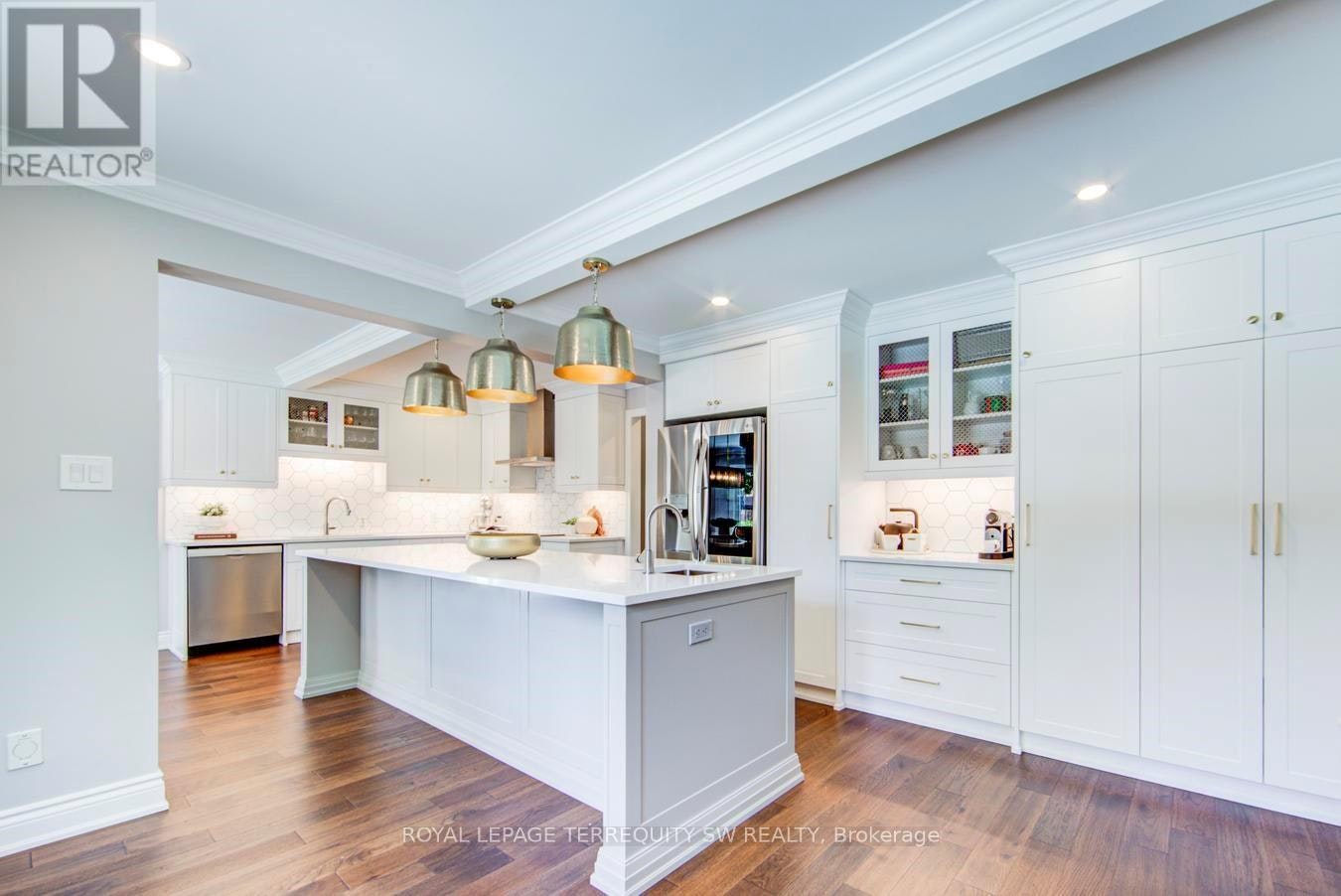 2025 Parklane Crescent, Burlington, ON, L7M 3V6 - 10