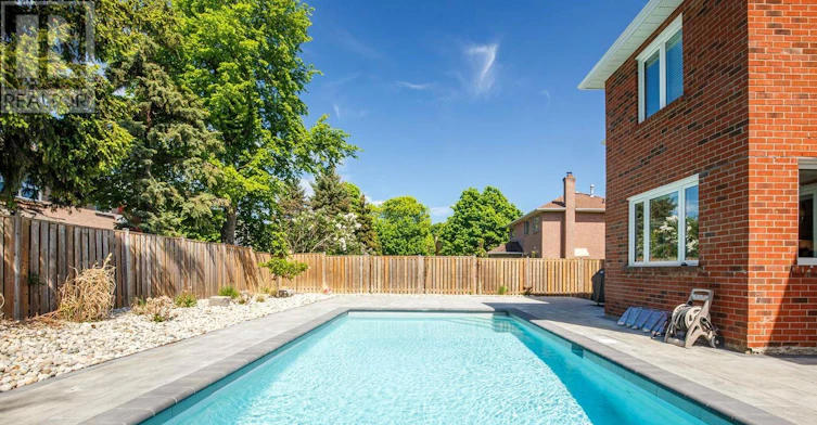 2025 Parklane Crescent, Burlington, ON, L7M 3V6 - 44