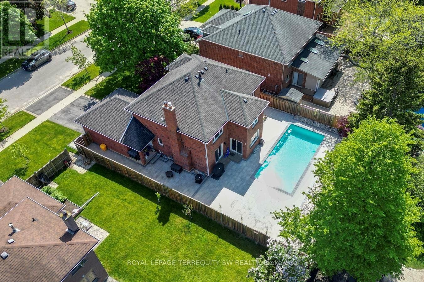 2025 Parklane Crescent, Burlington, ON, L7M 3V6 - 45