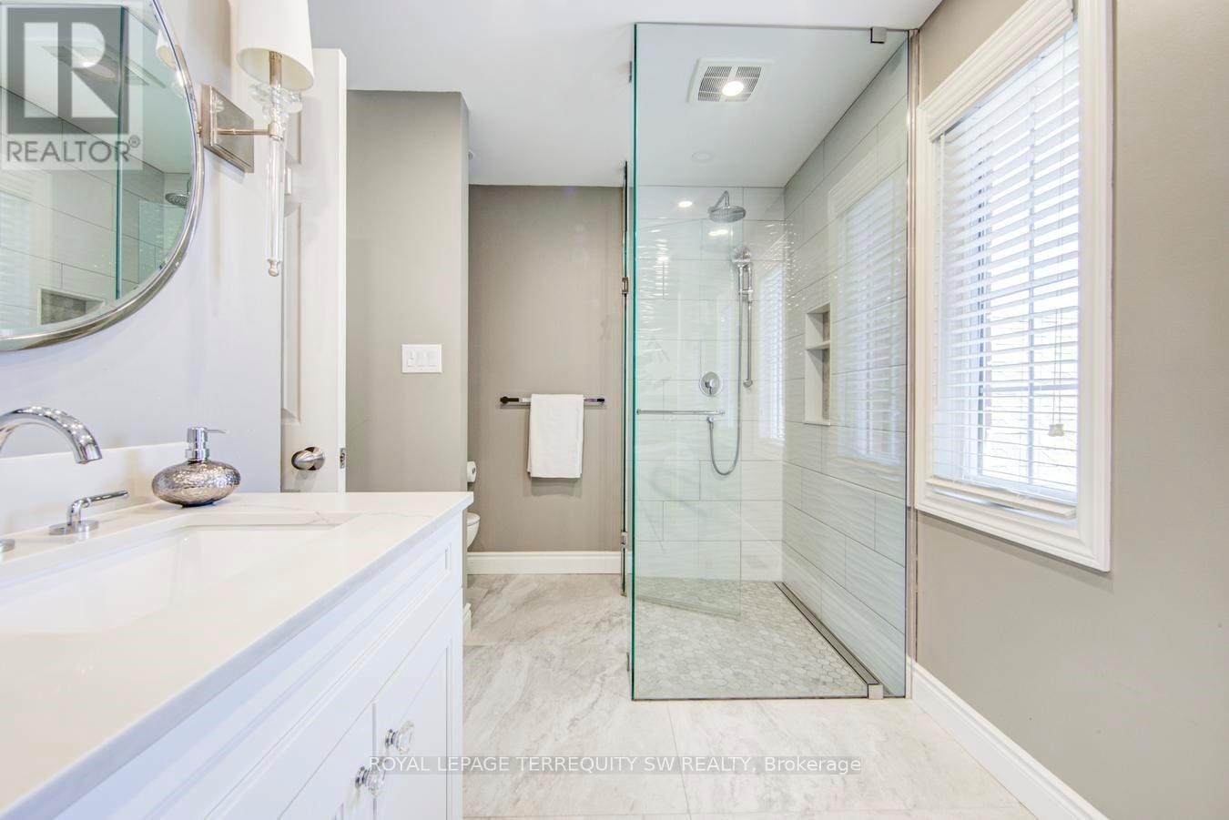 2025 Parklane Crescent, Burlington, ON, L7M 3V6 - 22