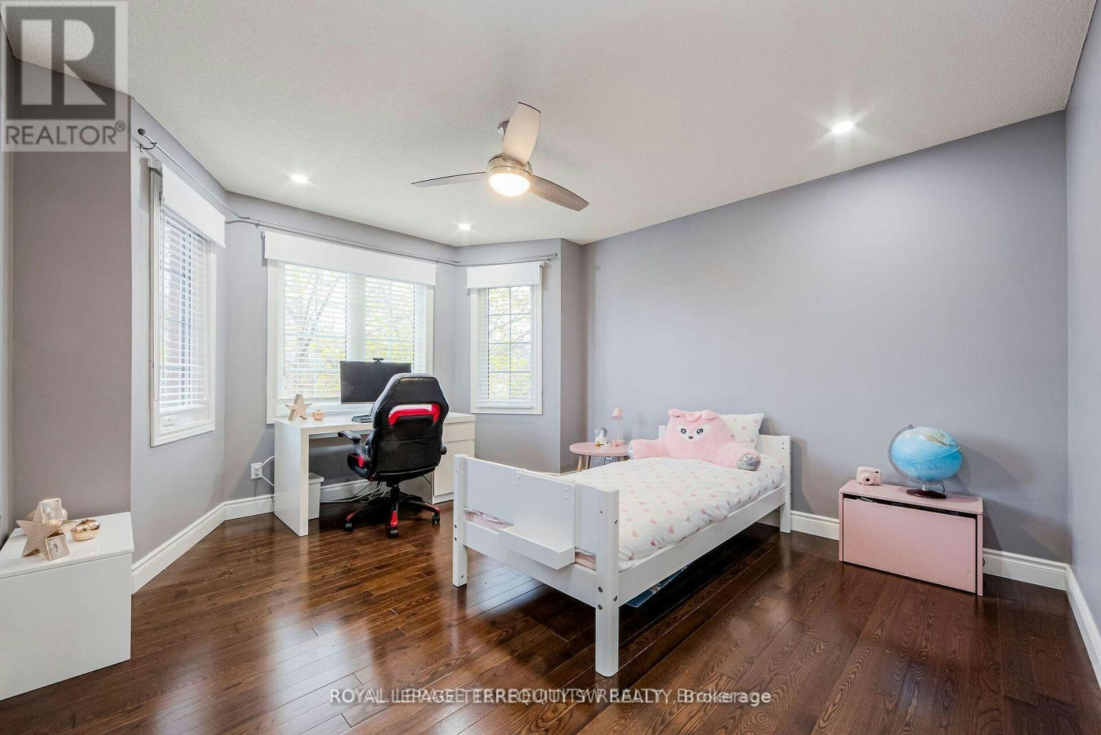 2025 Parklane Crescent, Burlington, ON, L7M 3V6 - 28