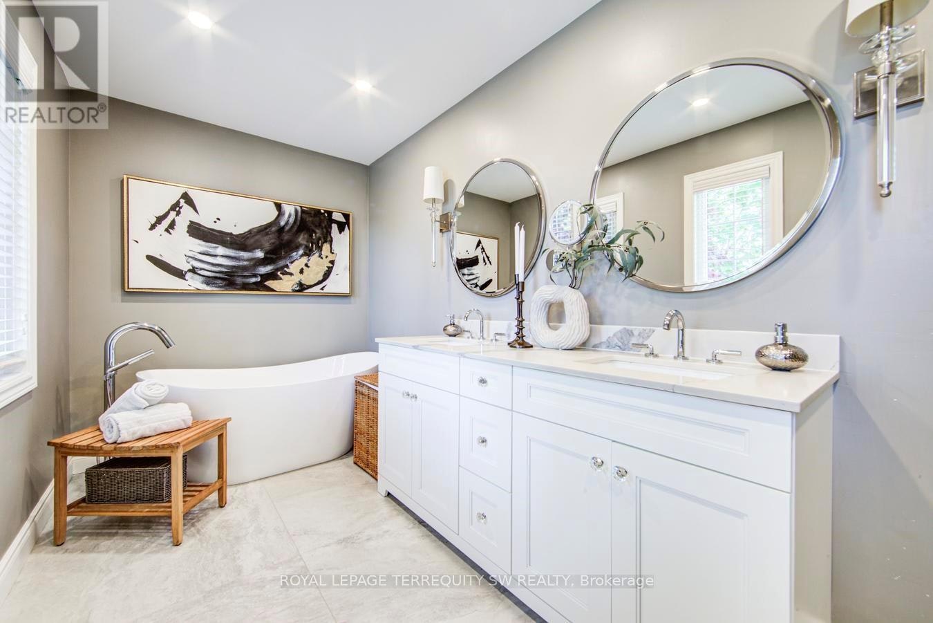 2025 Parklane Crescent, Burlington, ON, L7M 3V6 - 23