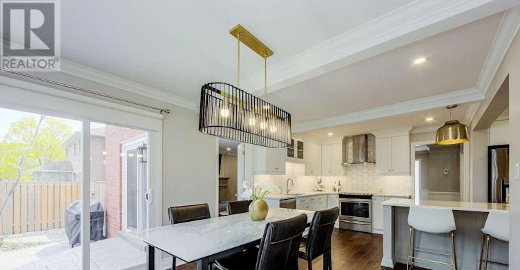 2025 Parklane Crescent, Burlington, ON, L7M 3V6 - 9