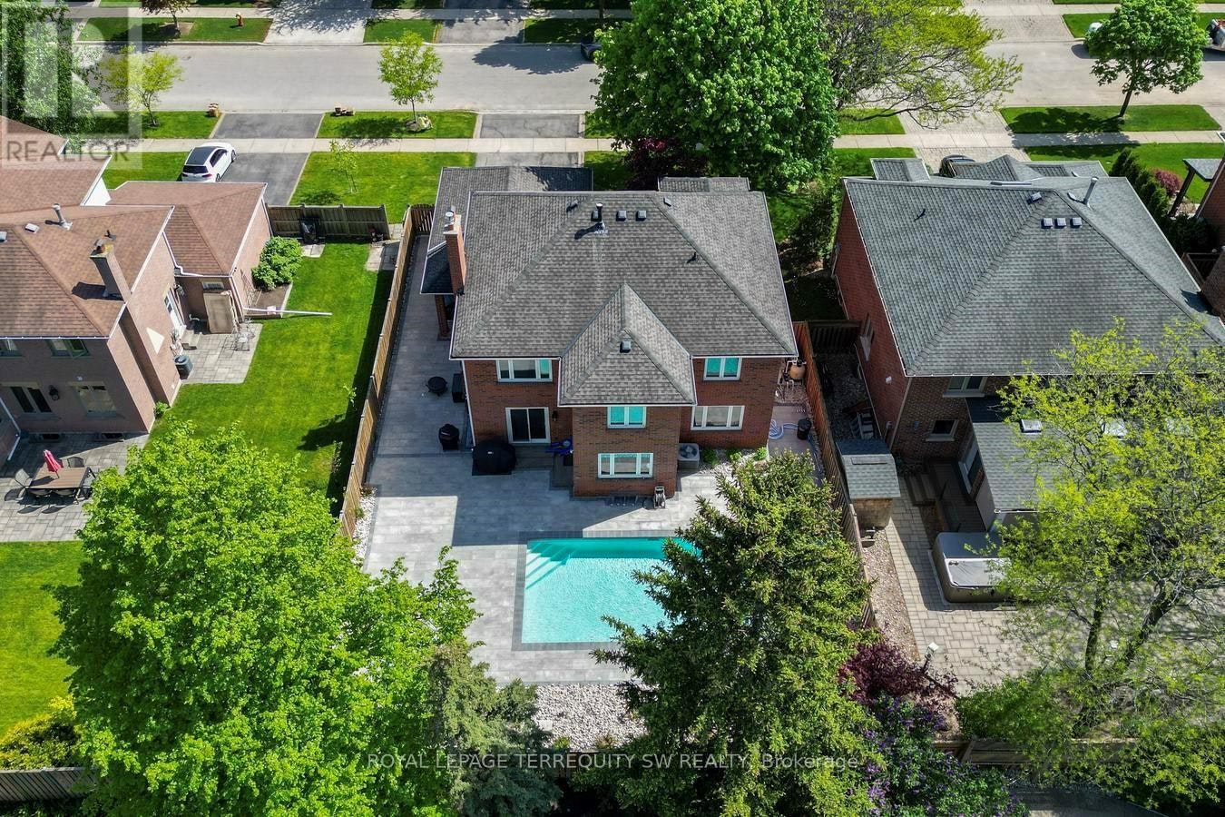 2025 Parklane Crescent, Burlington, ON, L7M 3V6 - 46