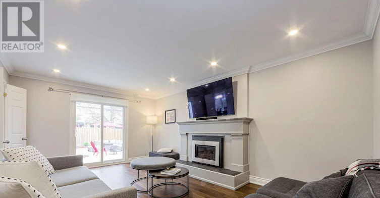 2025 Parklane Crescent, Burlington, ON, L7M 3V6 - 7