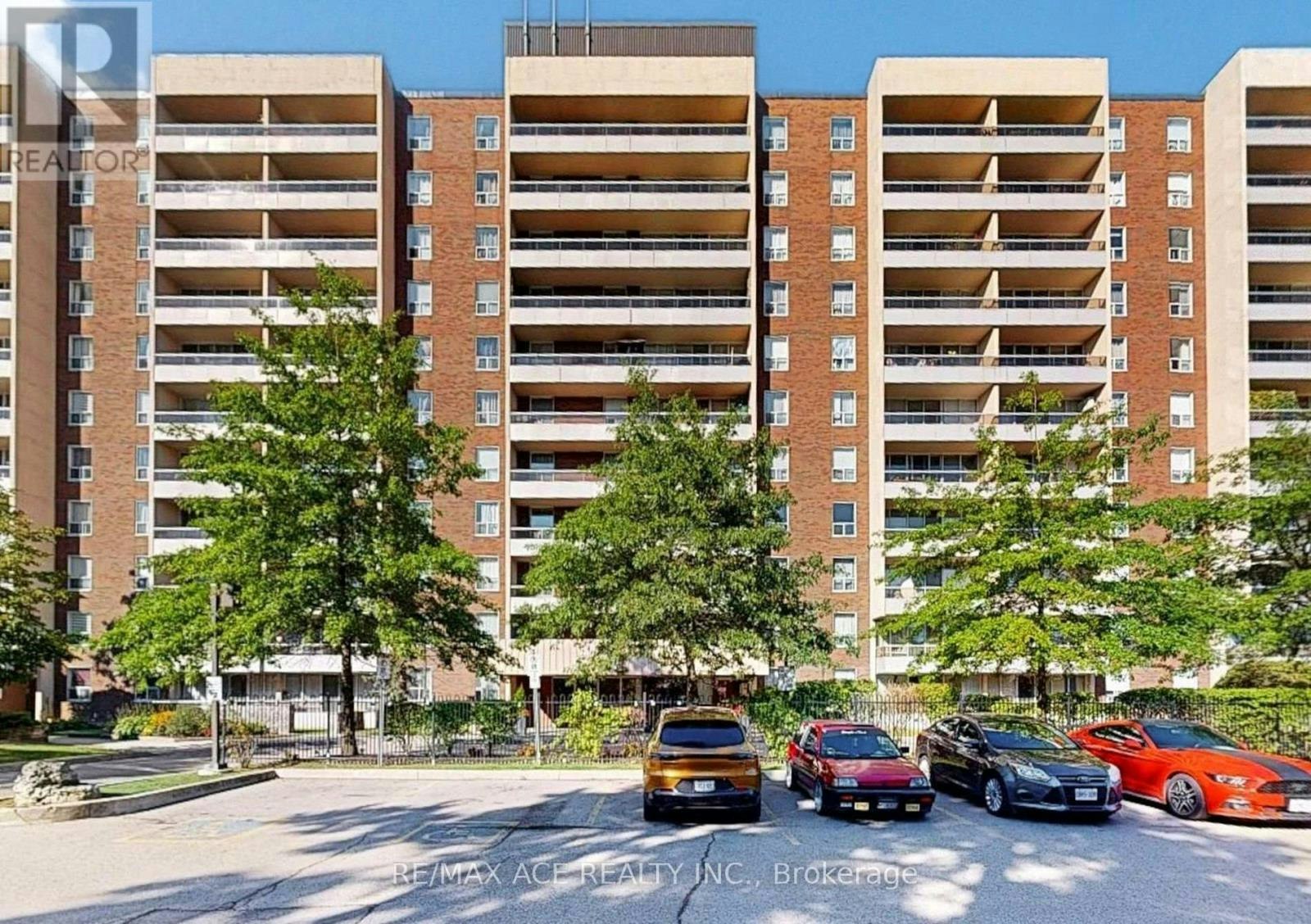 514-31 Four Winds Drive, Toronto, ON, M3J 1K9